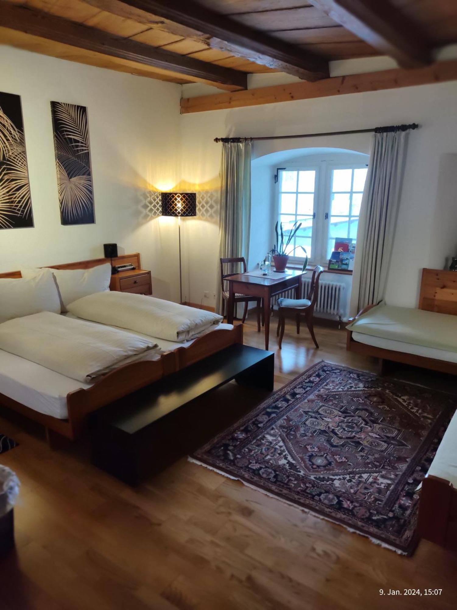 Gasthaus "Hotel Hirschen" Beromunster Luaran gambar